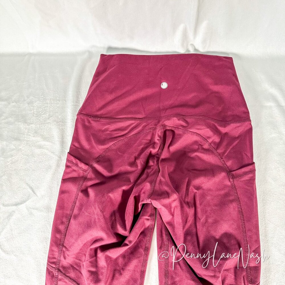 Yogalicious Lux Pocket High Waisted 7/8 Legging - Picture 7 of 7